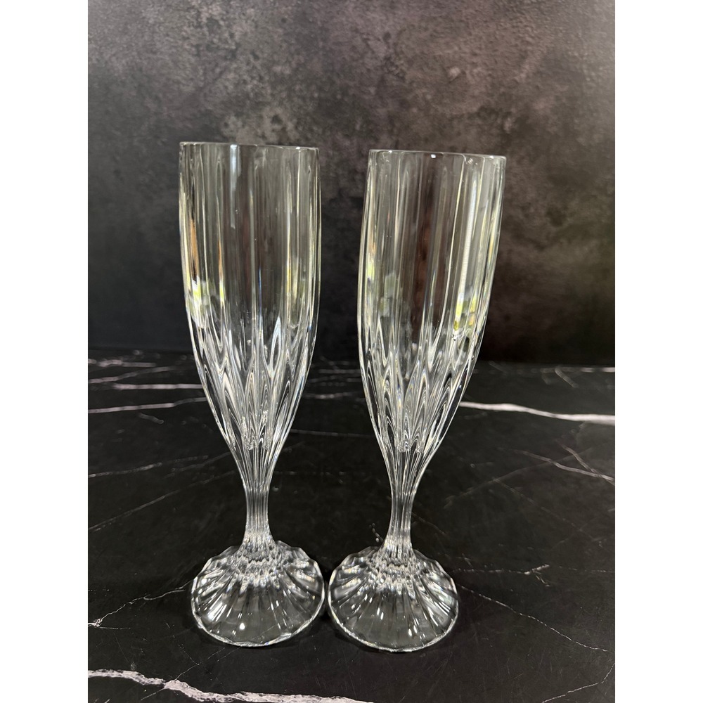 PAIR (2) Mikasa Park Lane Fluted Champagne Glasses 8 5/8in Tall